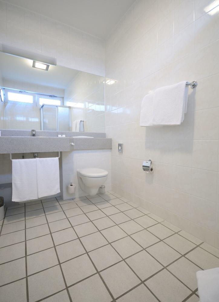 Western Soibelmanns Frankfurt Airport 4*